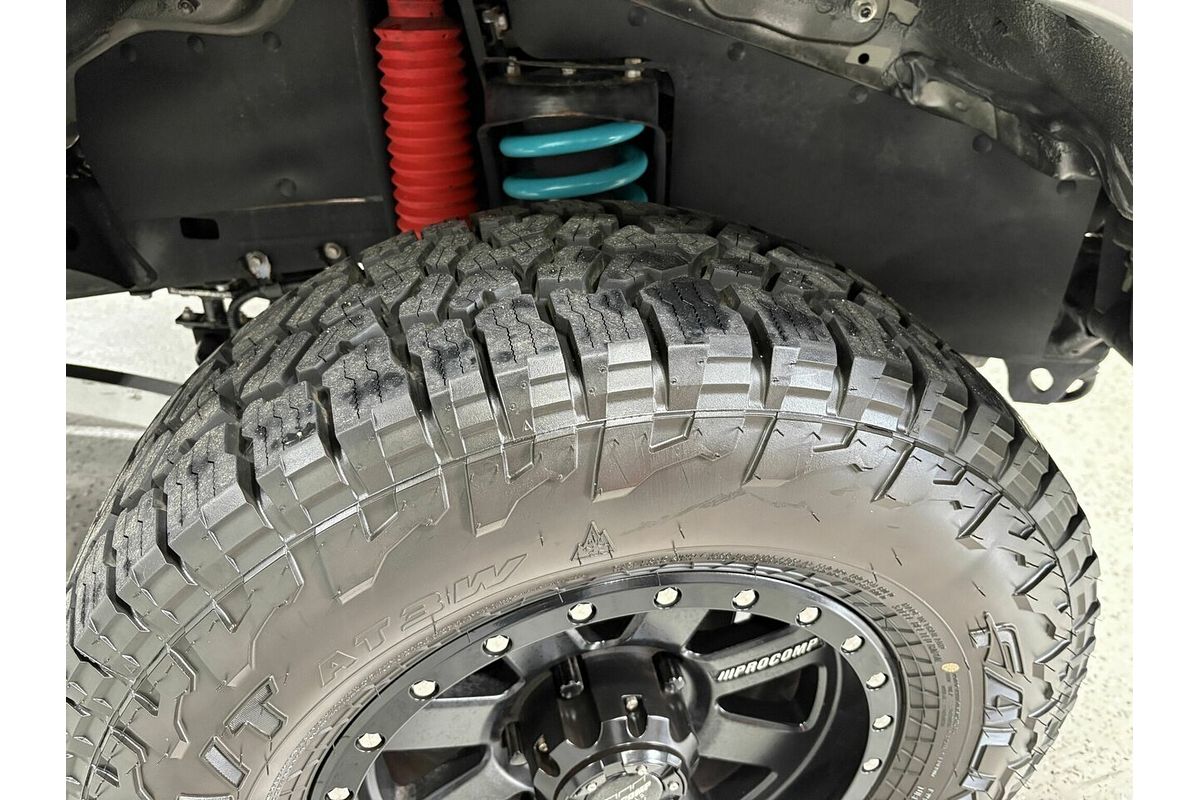 2012 Toyota Landcruiser GXL VDJ76R