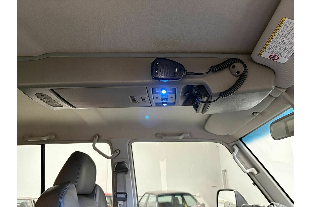 2012 Toyota Landcruiser GXL VDJ76R