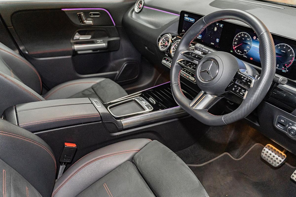 2024 Mercedes-Benz GLA-Class GLA200 H247