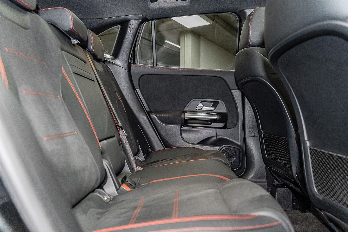 2024 Mercedes-Benz GLA-Class GLA200 H247