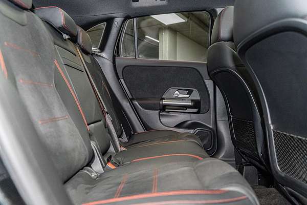 2024 Mercedes-Benz GLA-Class GLA200 H247