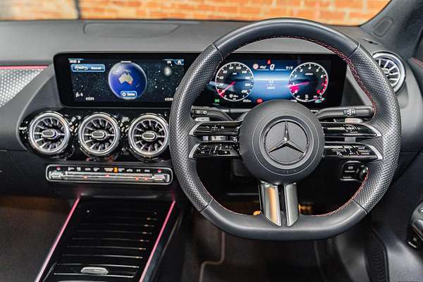2024 Mercedes-Benz GLA-Class GLA200 H247