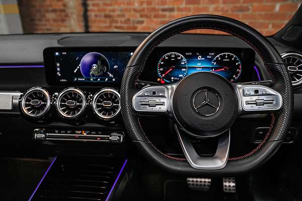 2022 Mercedes-Benz GLB-Class GLB200 X247