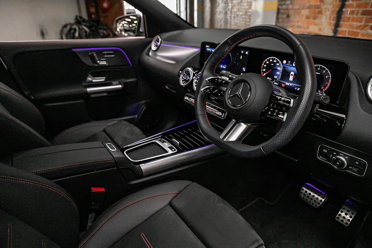 2024 Mercedes-Benz GLA-Class GLA200 H247