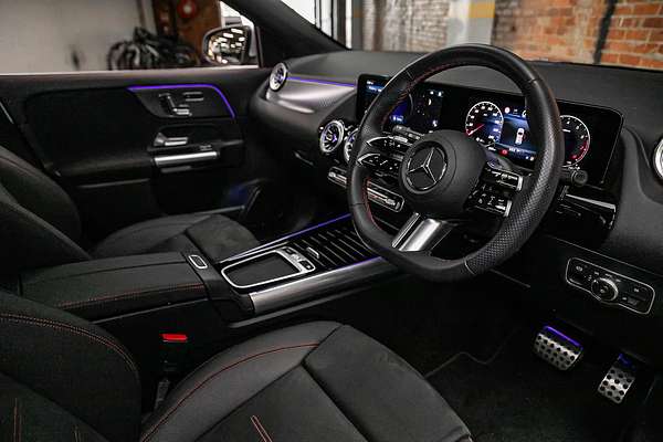 2024 Mercedes-Benz GLA-Class GLA200 H247