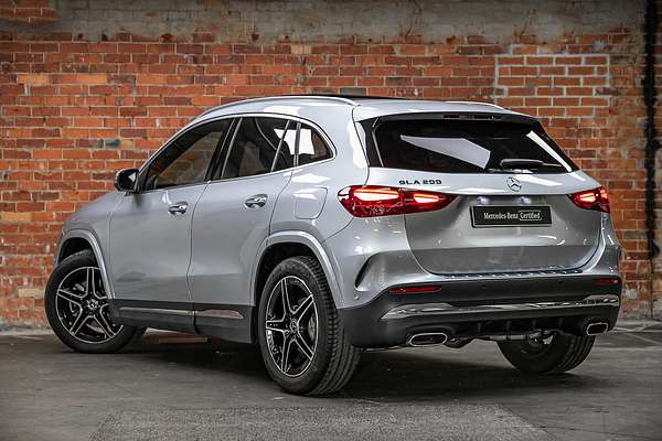 2024 Mercedes-Benz GLA-Class GLA200 H247