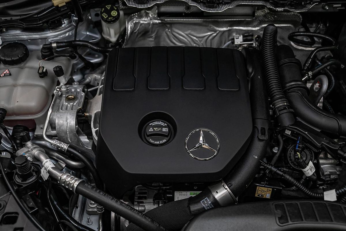 2024 Mercedes-Benz GLA-Class GLA200 H247
