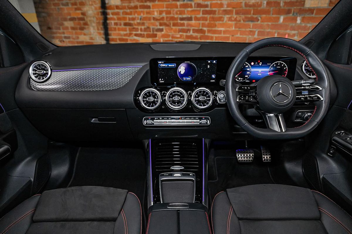 2024 Mercedes-Benz GLA-Class GLA200 H247