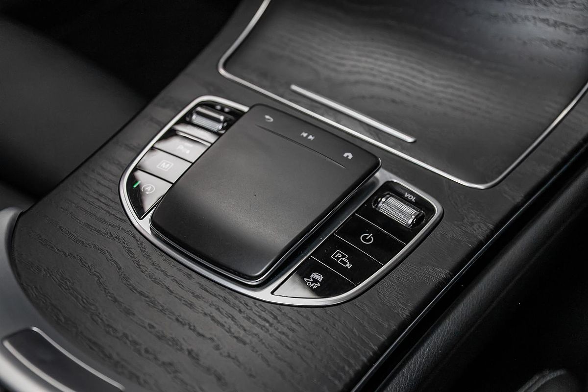 2022 Mercedes-Benz GLC-Class GLC200 X253