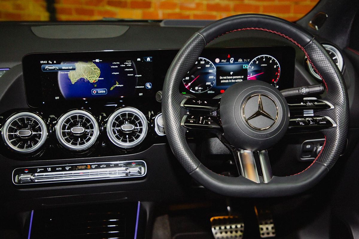 2024 Mercedes-Benz GLA-Class GLA200 H247