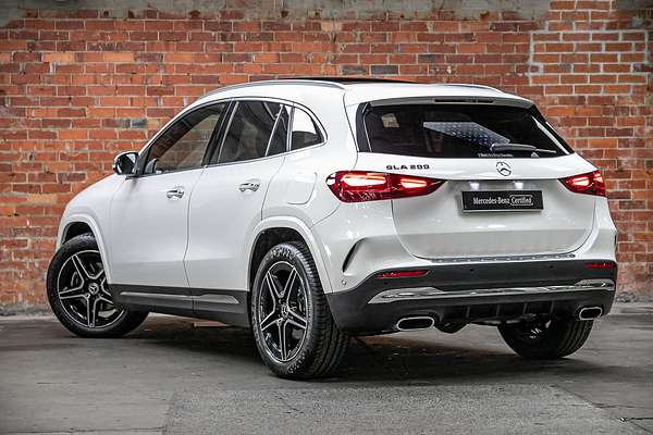 2024 Mercedes-Benz GLA-Class GLA200 H247
