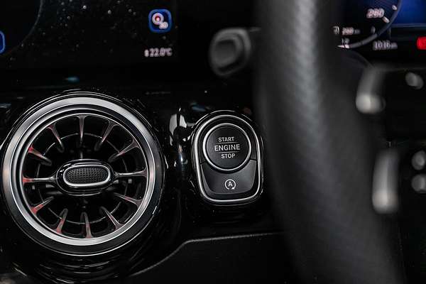 2024 Mercedes-Benz GLA-Class GLA200 H247