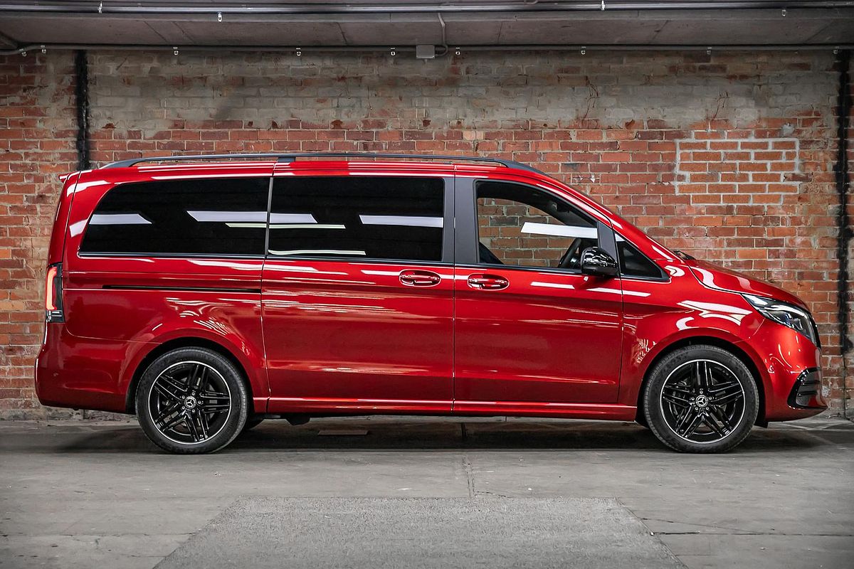 2024 Mercedes-Benz V-Class V300 AMG 447