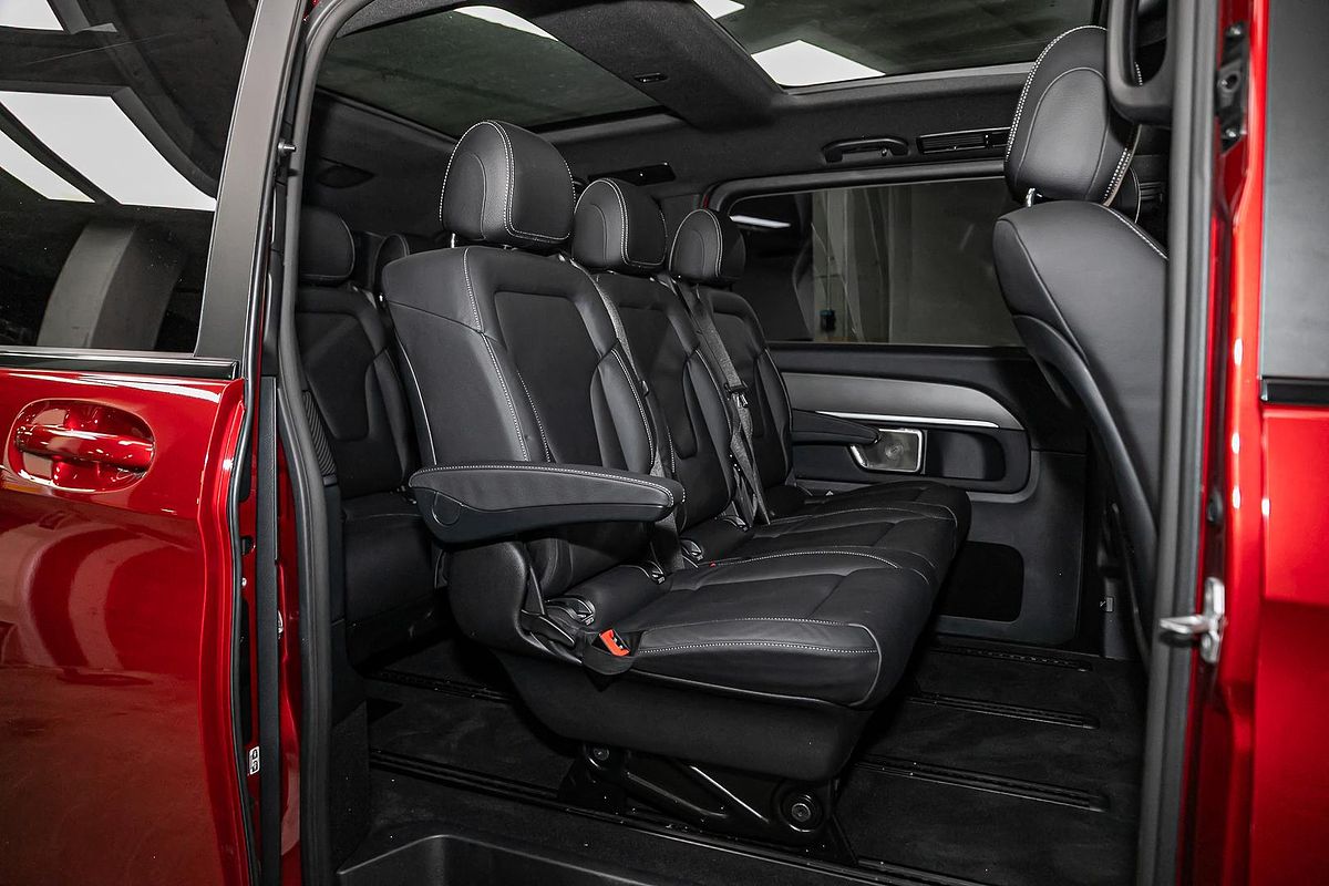 2024 Mercedes-Benz V-Class V300 AMG 447