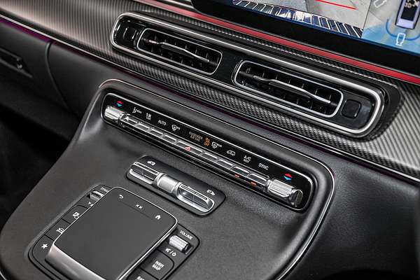 2024 Mercedes-Benz V-Class V300 AMG 447