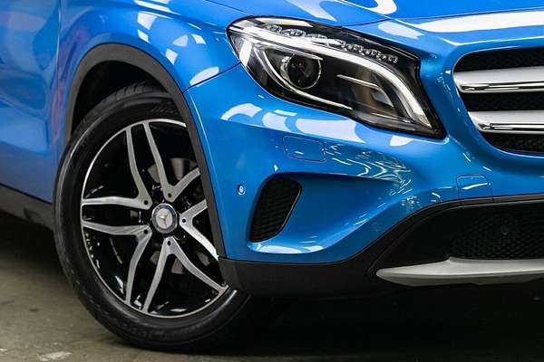 2017 Mercedes-Benz GLA-Class GLA180 X156