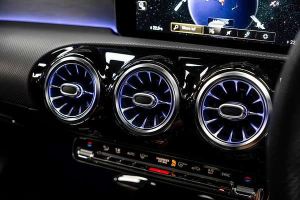 2019 Mercedes-Benz A-Class A200 V177