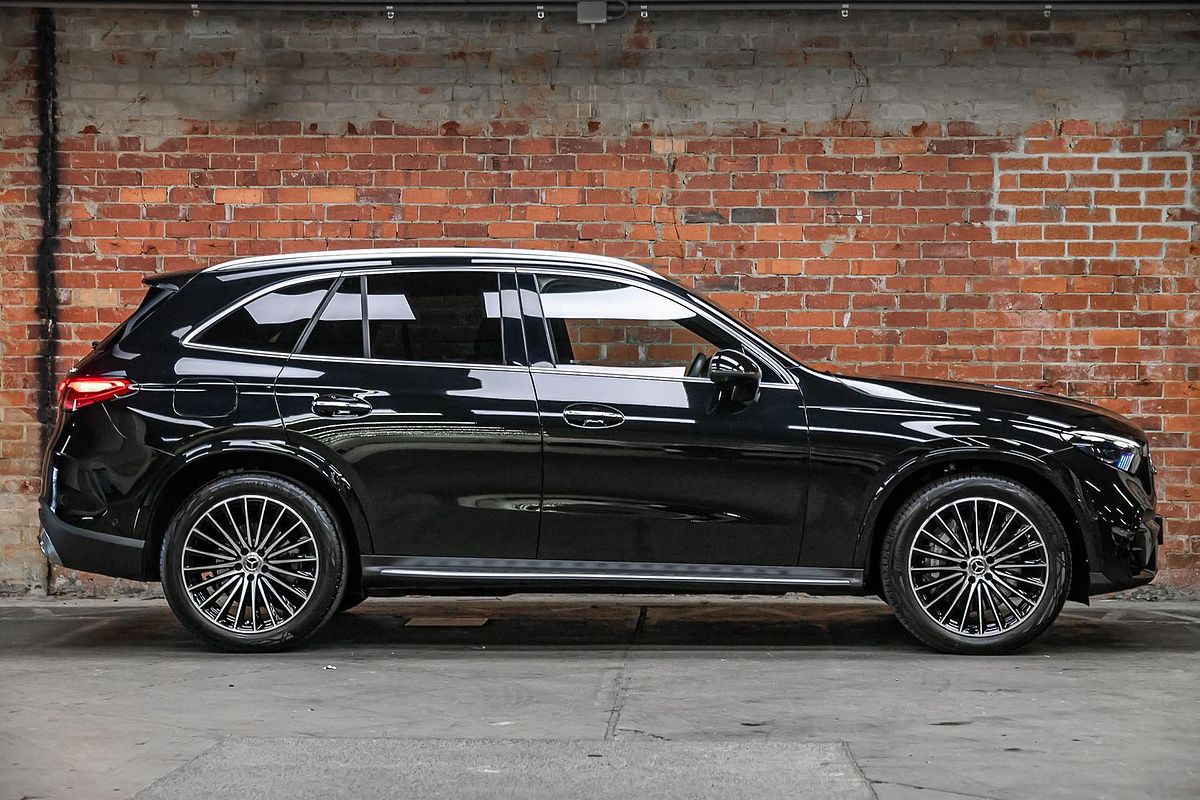 2024 Mercedes-Benz GLC-Class GLC300 X254