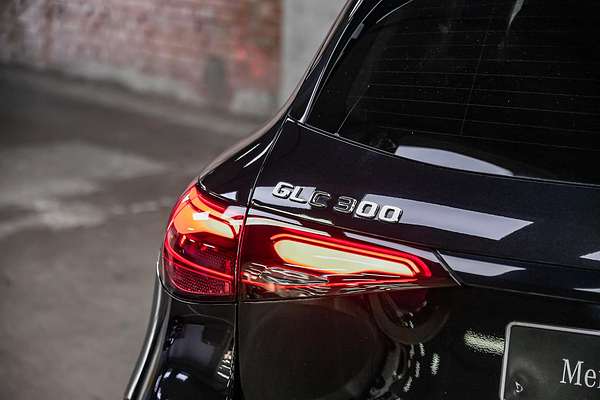 2024 Mercedes-Benz GLC-Class GLC300 X254