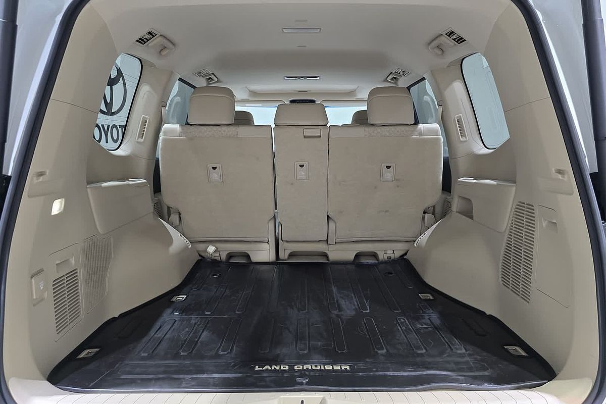 2022 Toyota Landcruiser Landcruiser Wagon Sahara ZX 3.3L Diesel Automatic FJA300R