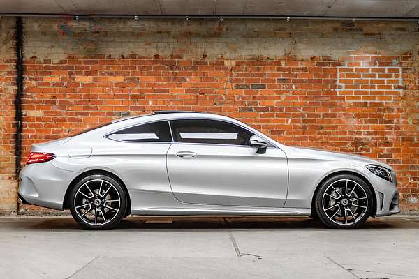 2019 Mercedes-Benz C-Class C200 C205