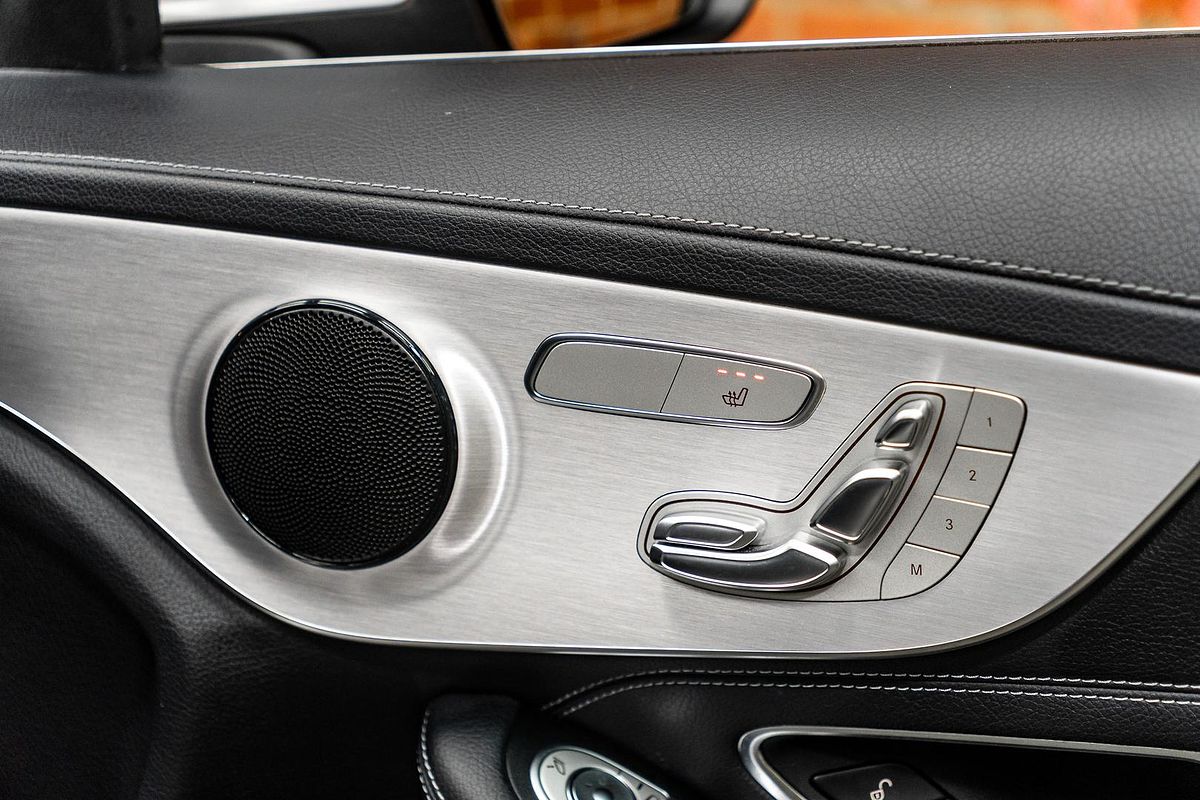 2019 Mercedes-Benz C-Class C200 C205