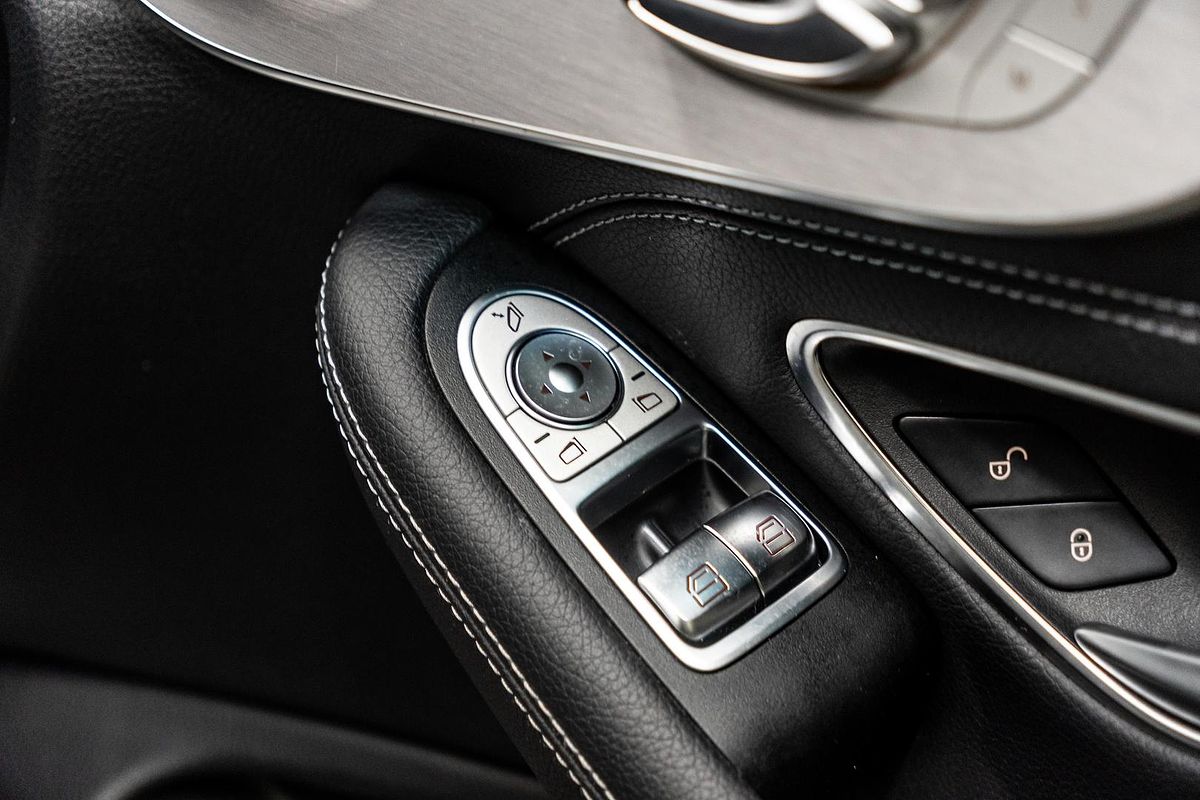 2019 Mercedes-Benz C-Class C200 C205