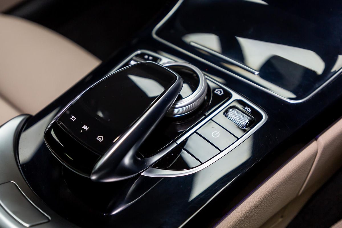 2021 Mercedes-Benz C-Class C200 W205