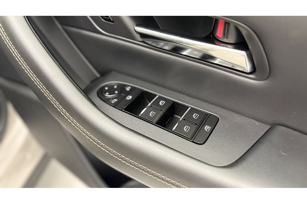 2025 Mazda CX-80 P50e GT KL