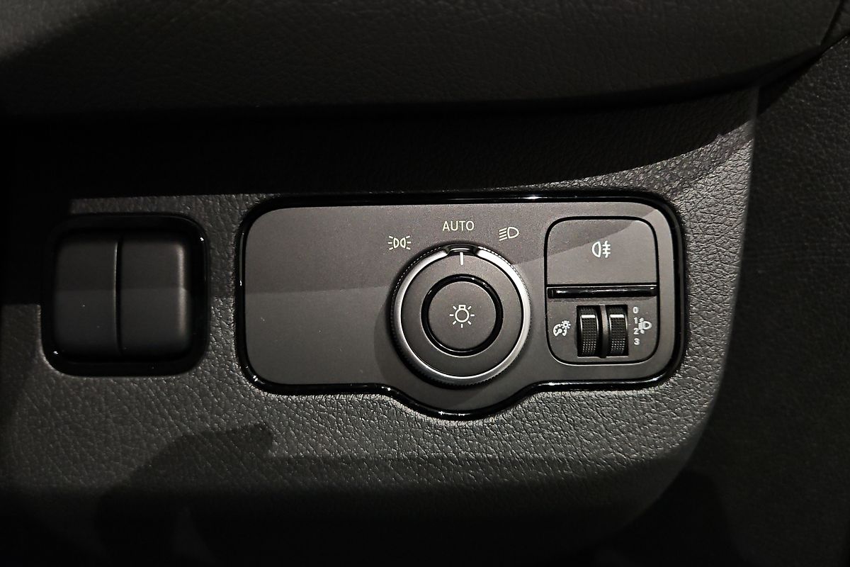 2024 Mercedes-Benz Sprinter 415CDI VS30