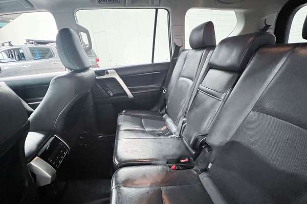 2017 Toyota Landcruiser Prado Kakadu GDJ150R