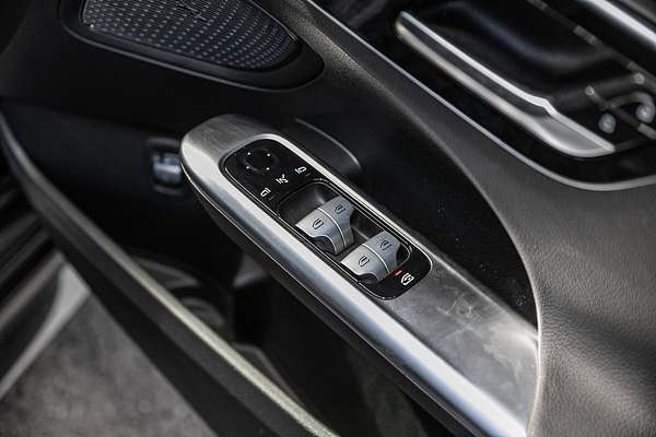 2022 Mercedes-Benz C-Class C200 W206