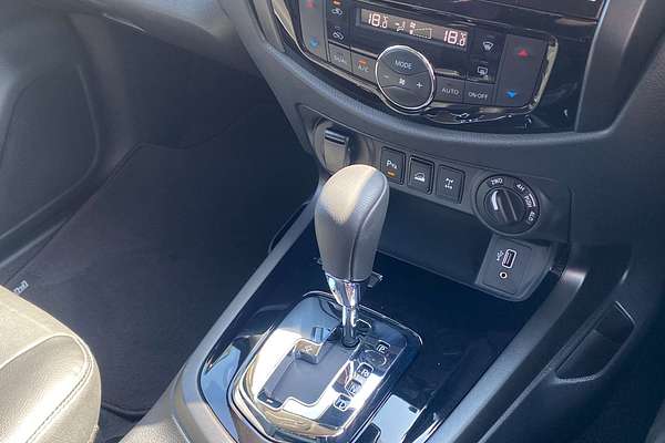 2025 Nissan Navara PRO-4X Warrior D23 4X4