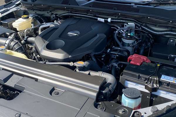 2025 Nissan Navara PRO-4X Warrior D23 4X4