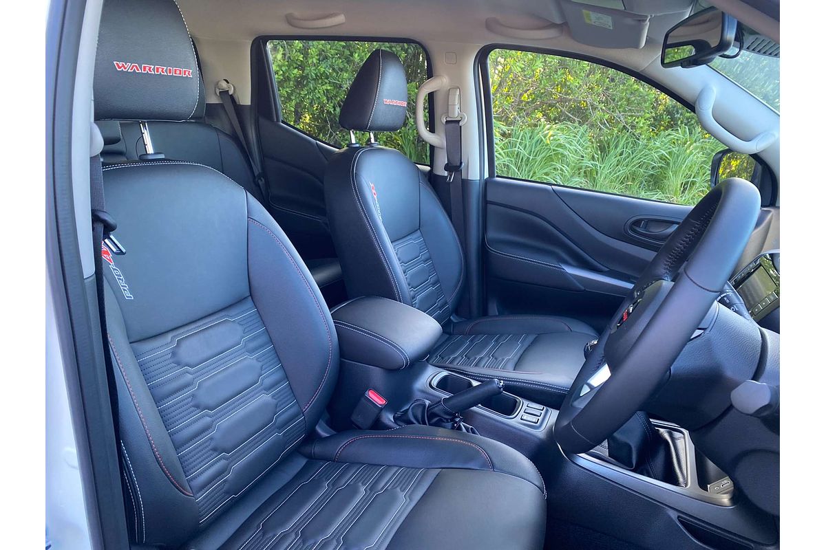 2025 Nissan Navara PRO-4X Warrior D23 4X4