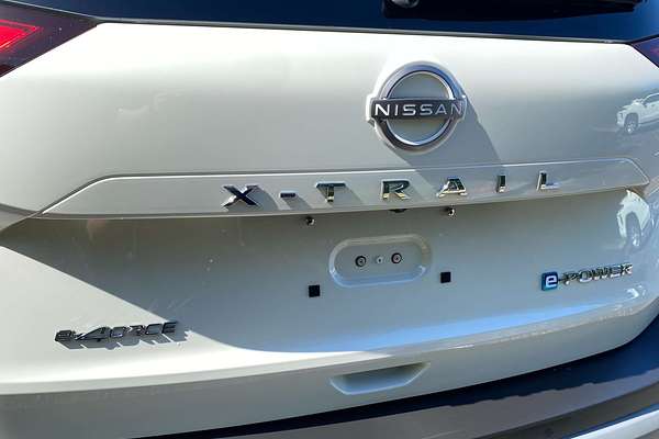 2025 Nissan X-TRAIL ST-L e-POWER T33