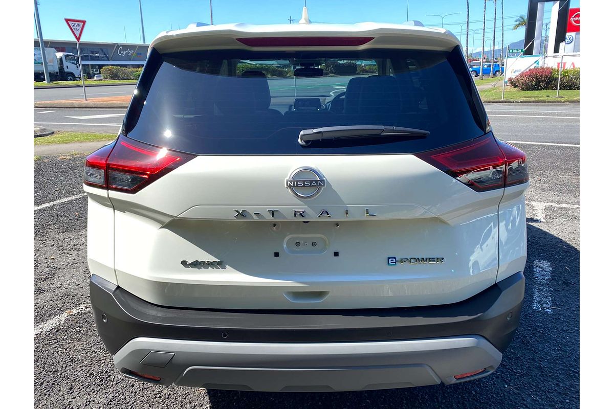 2025 Nissan X-TRAIL ST-L e-POWER T33