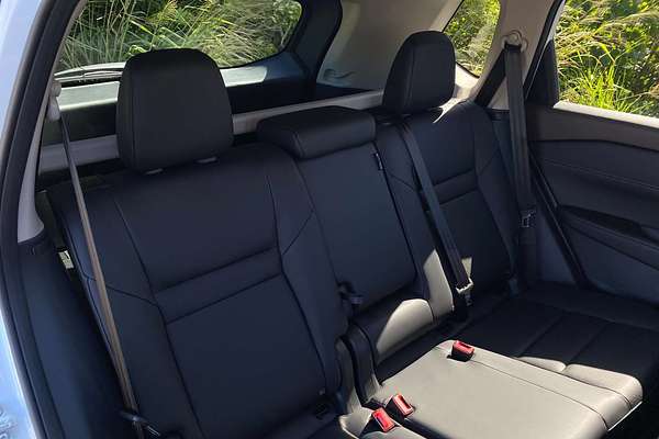 2025 Nissan X-TRAIL ST-L e-POWER T33