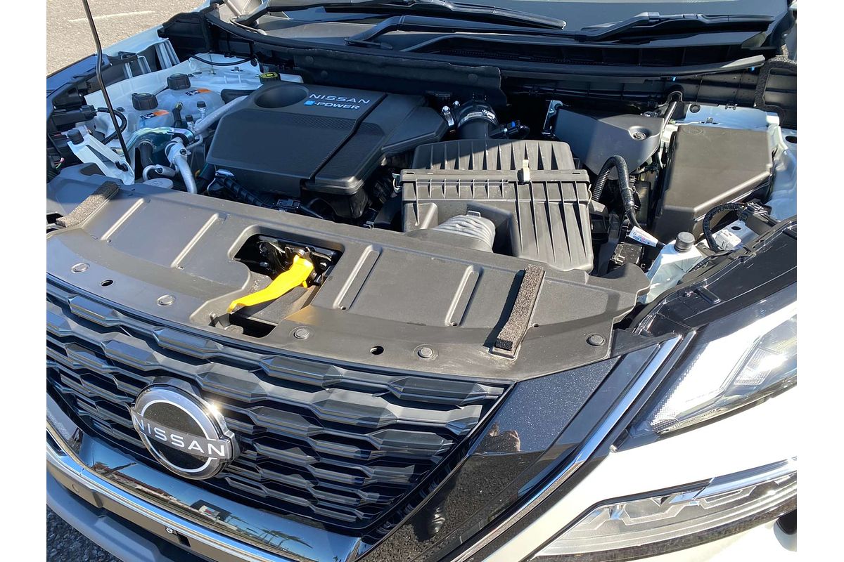 2025 Nissan X-TRAIL ST-L e-POWER T33