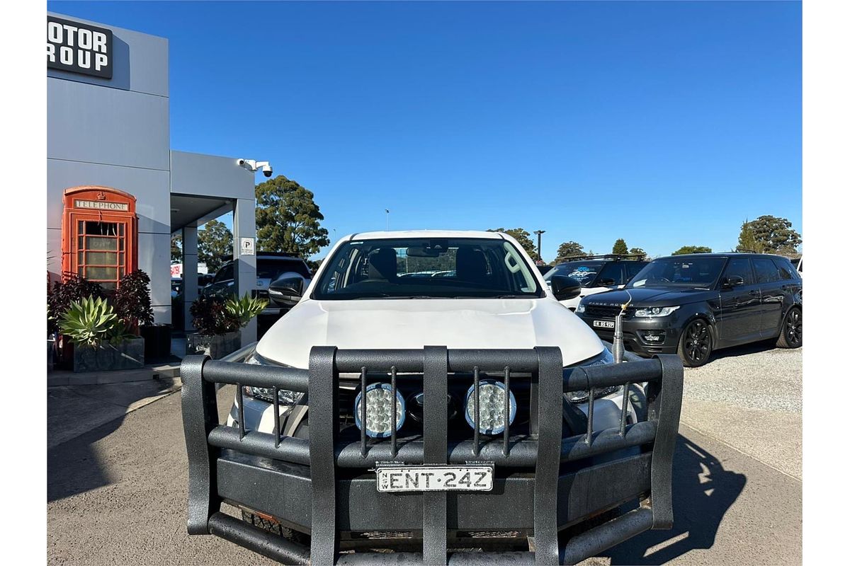2021 Toyota Hilux SR GUN126R 4X4