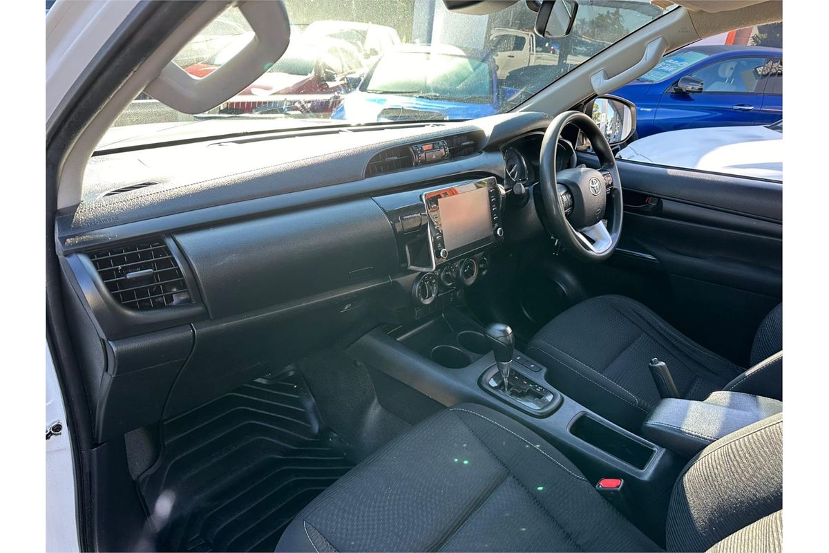 2021 Toyota Hilux SR GUN126R 4X4