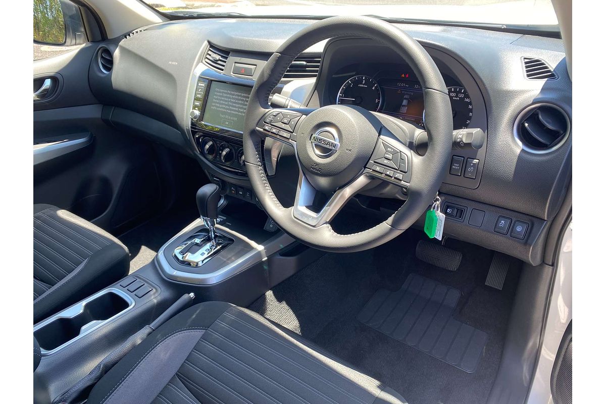 2024 Nissan Navara ST D23 4X4