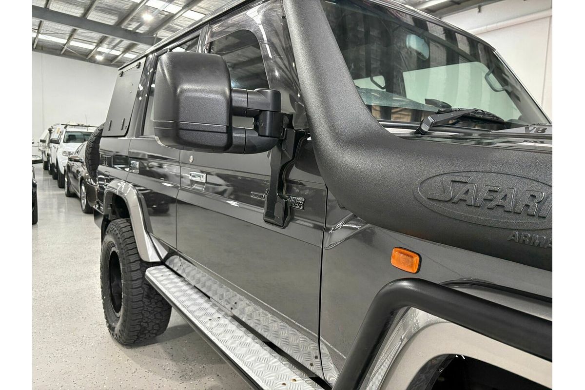 2012 Toyota Landcruiser GXL VDJ76R