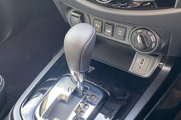 2024 Nissan Navara PRO-4X Warrior D23 4X4