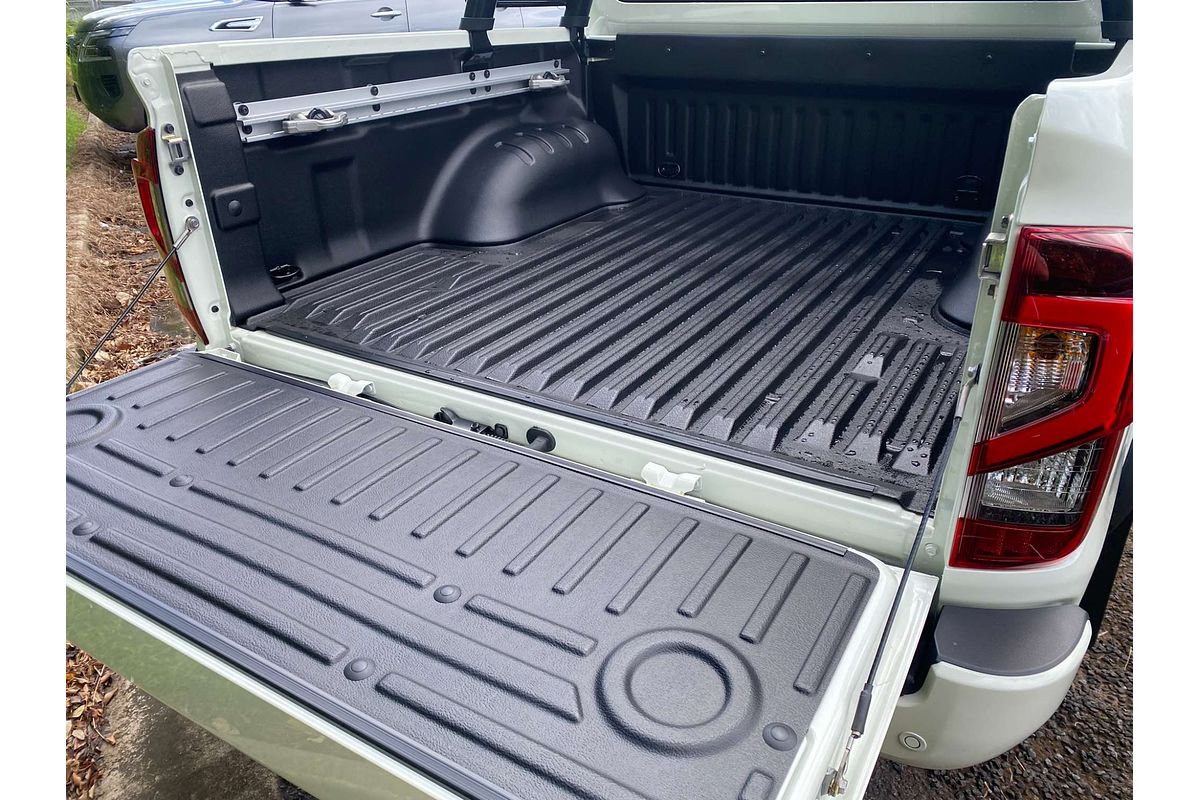 2024 Nissan Navara PRO-4X Warrior D23 4X4