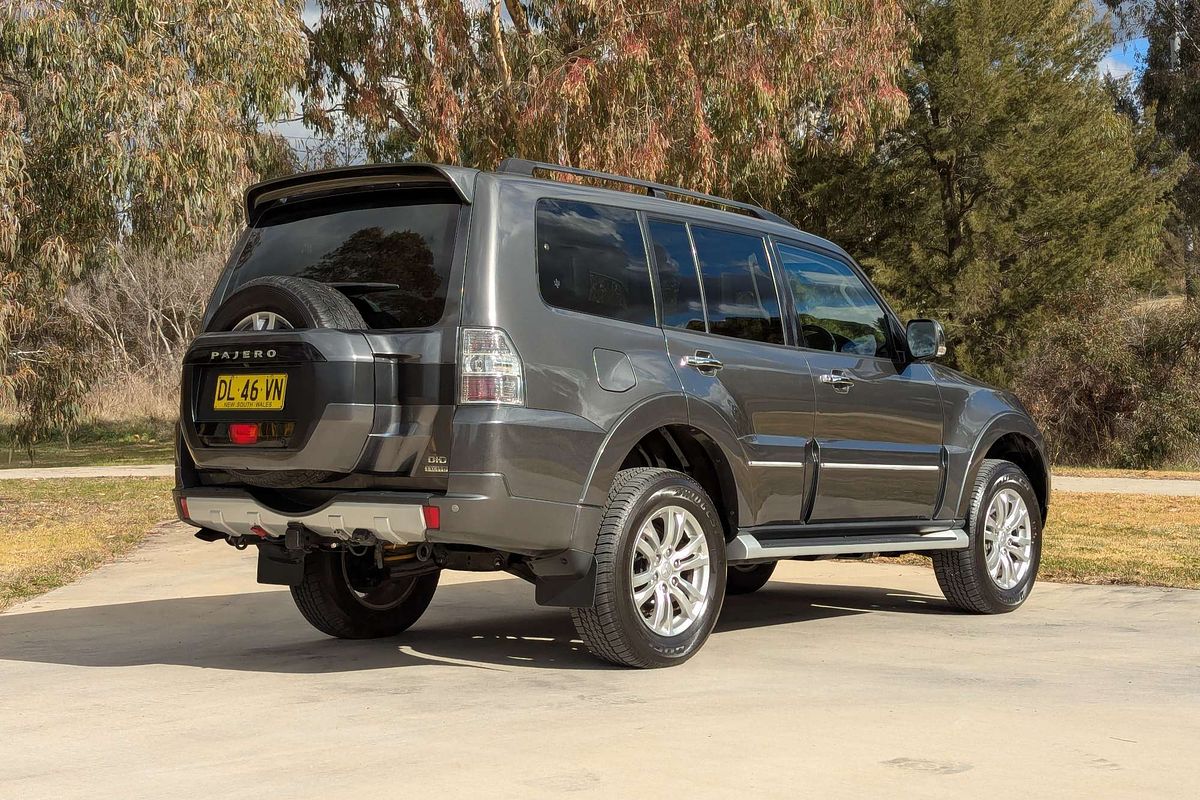 2020 Mitsubishi Pajero GLS NX