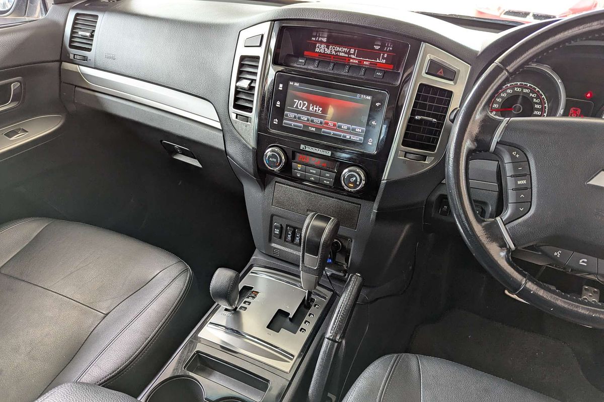 2020 Mitsubishi Pajero GLS NX