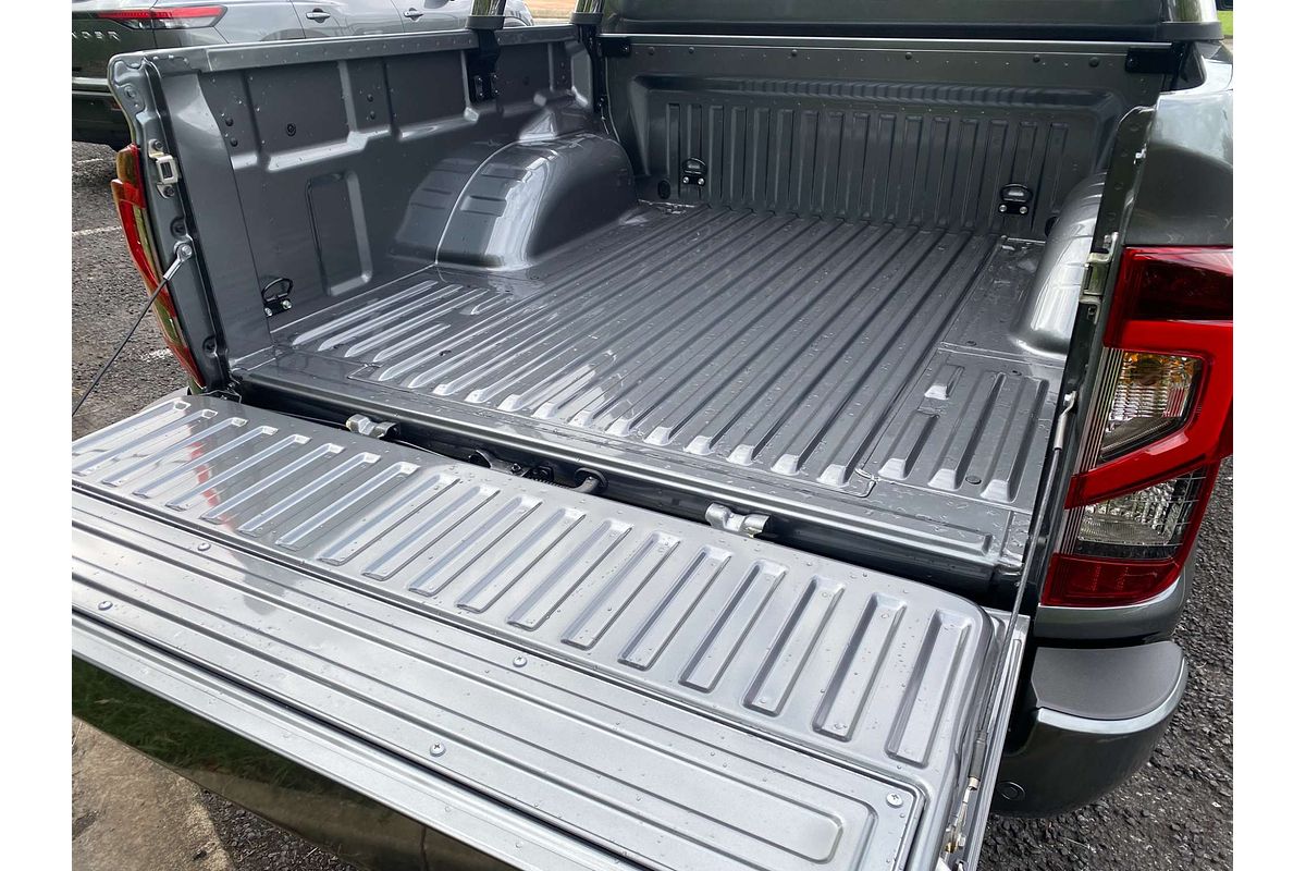 2024 Nissan Navara ST D23 4X4