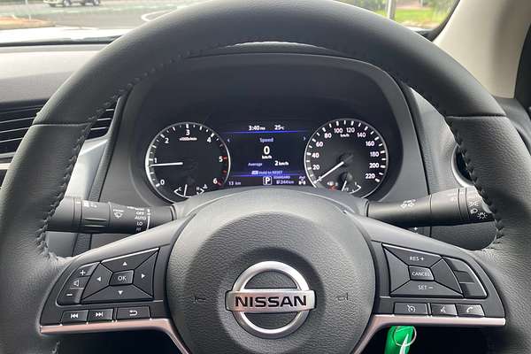 2024 Nissan Navara ST D23 4X4