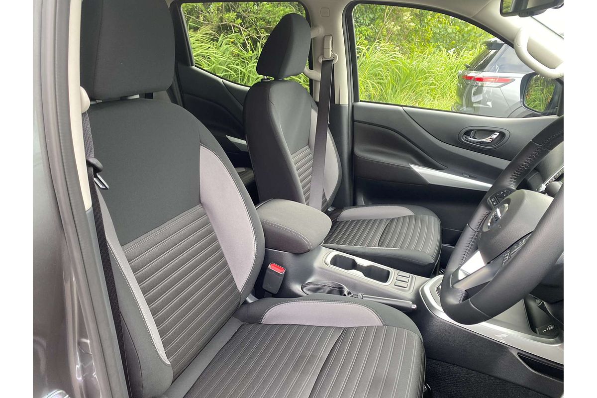 2024 Nissan Navara ST D23 4X4